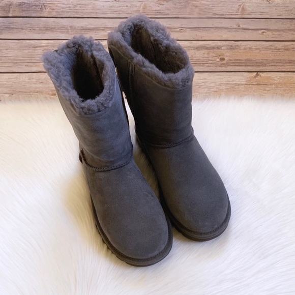 UGG Bailey Corduroy Bow Suede Boots In Charcoal - Picture 6 of 8